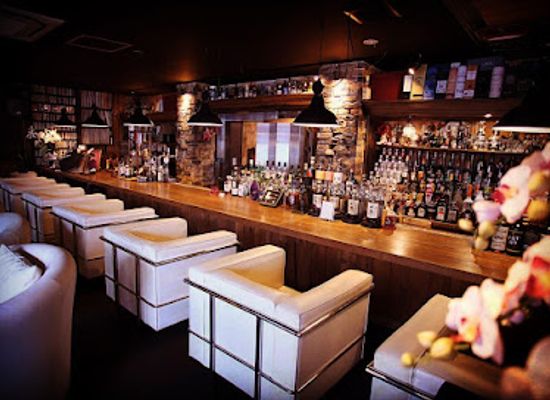 japan/kaga/bar/cocktail-bar-swing