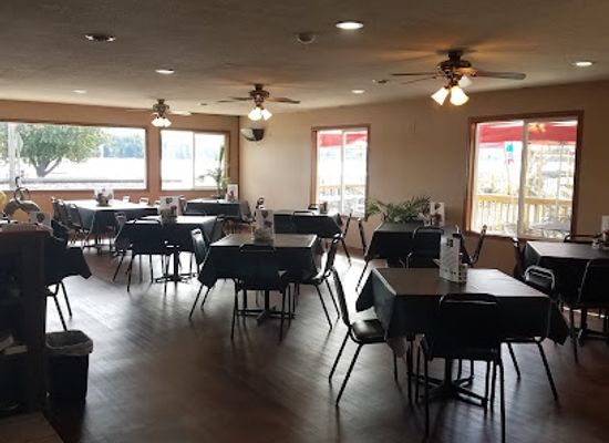 iowa/tallgrass-prairie/bar/judy-s-barge-inn