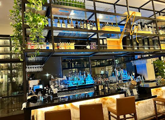california/anaheim/bar/manchester-bar-grill