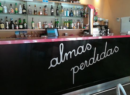 portugal/beira-litoral/bar/almas-perdidas-bar