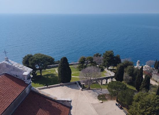 croatia/rovinj-archipelago/bar/caffe-bar-xl