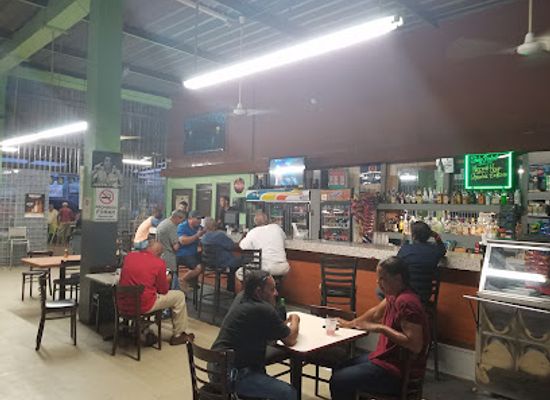 puerto-rico/carolina/bar/yoly-s-cafe
