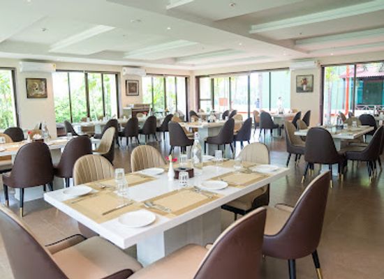 india/konkan-coast/bar/konkan-spice-fine-dine-restaurant-cheers-bar