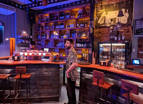 turkiye/istanbul/beyoglu/bar/ziba