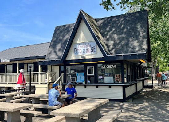 michigan/saugatuck/bar/coral-gables