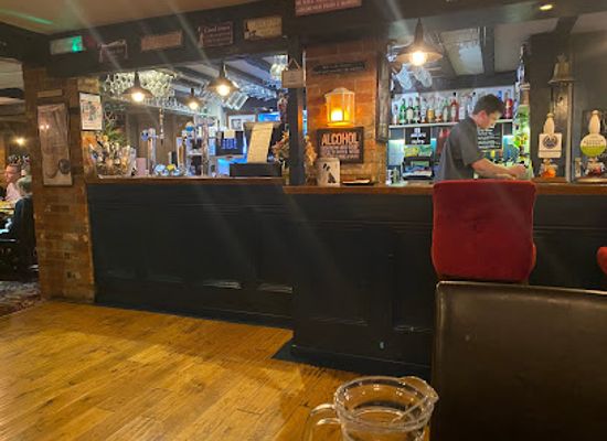 united-kingdom/berkshire/bar/the-fox-at-peasemore