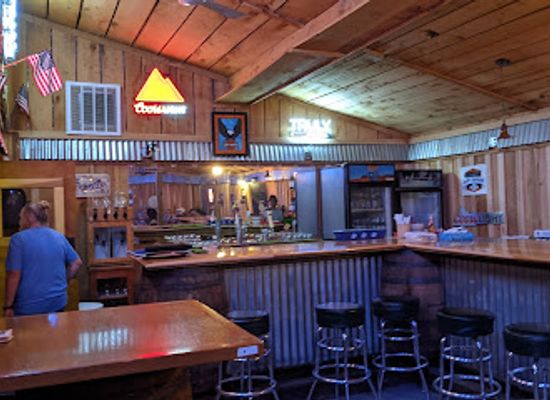 indiana/brown-county-state-park/bar/trails-end-roadhouse-stonehead-pizza-co