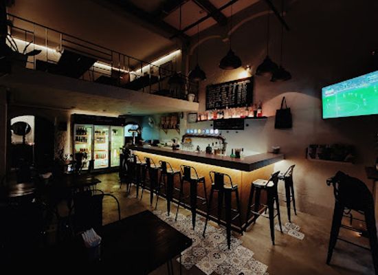 cambodia/kandal/bar/sak-pub-craft-beer-bites