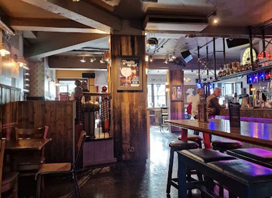 united-kingdom/oxfordshire/bar/cow-creek