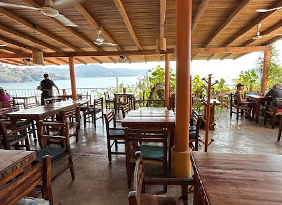 mexico/ixtapa-zihuatanejo/zihuatanejo/bar/la-terracita