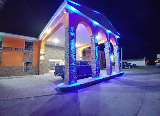 texas/trans-pecos/bar/cotton-club-bar