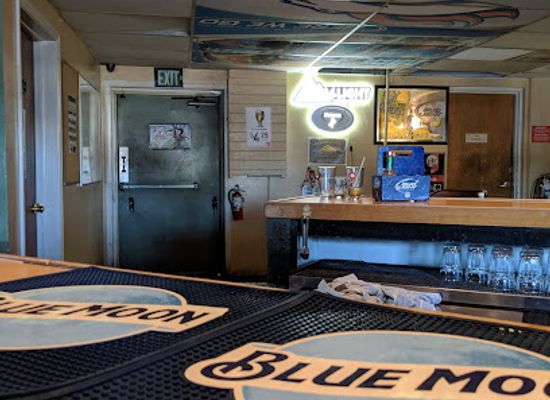 colorado/eastern-plains/bar/skybox-lounge