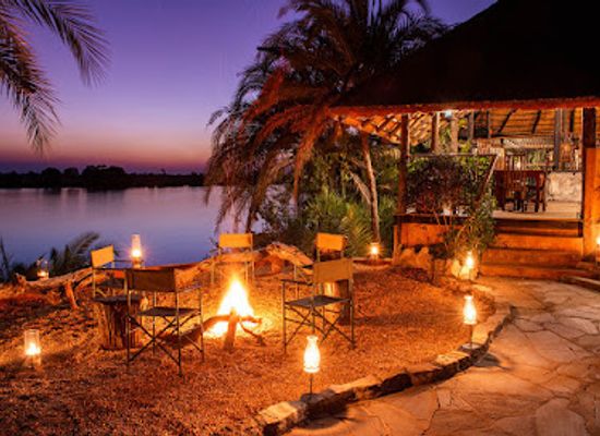 zambia/kafue-national-park/bar/mukambi-safari-lodge