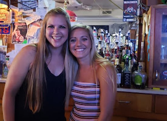 south-dakota/lake-francis-case/bar/b-lou-s-bar