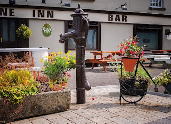 ireland/leinster/bar/lough-lene-inn