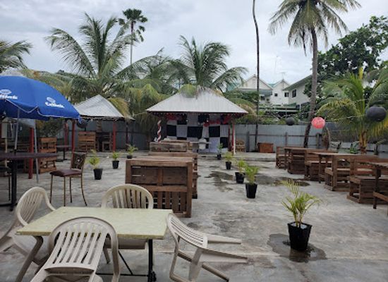 guyana/lethem/bar/cocktails-hotspot-bar-and-grill