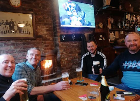 ireland/county-kildare/bar/the-five-jockeys