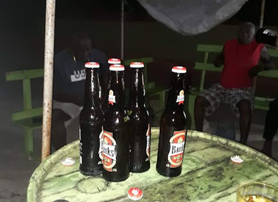 barbados/saint-andrew/bar/the-constitution-bar