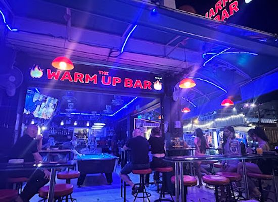 thailand/eastern-thailand/bar/the-warm-up-bar