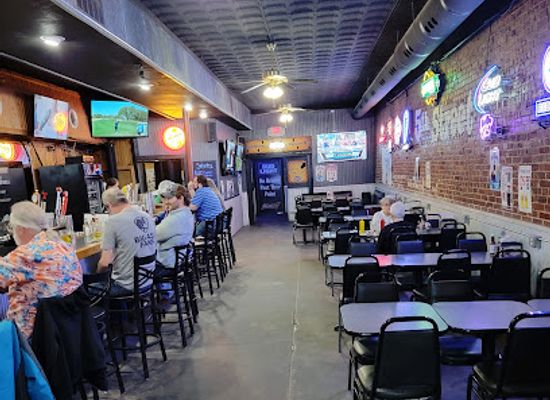 kansas/cross-timbers/bar/5th-street-bar-grill