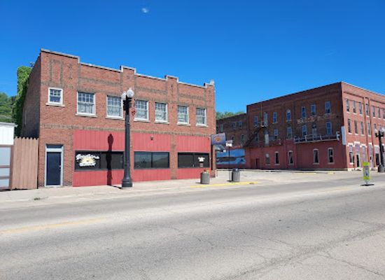 illinois/driftless-area/bar/sunshine-restaurant