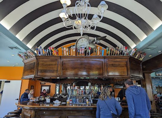 michigan/mackinac-island/bar/the-gate-house