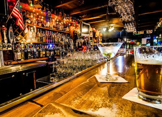 california/huntington-beach/bar/tumbleweeds-bar-grill