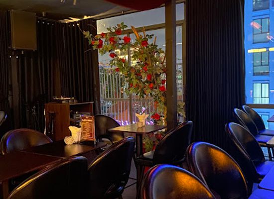 vietnam/ho-chi-minh-city/district-3/bar/dear-bar