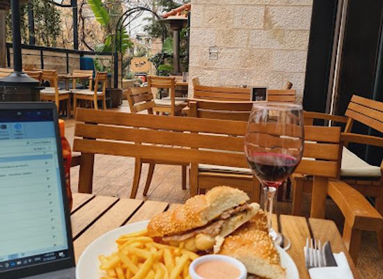 jordan/umm-qais/bar/the-corner-s-pub