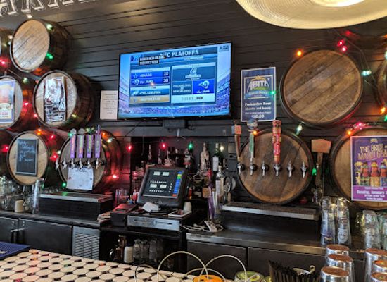 texas/dallas/bishop-arts-district/bar/13-barrels-craft-house-deli