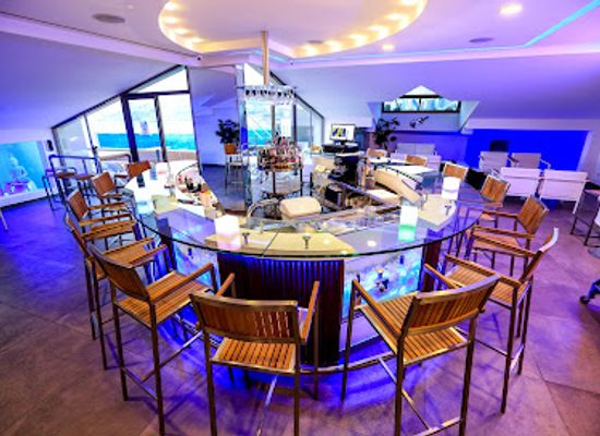 lebanon/kesserwan/bar/le-view-rooftop-bar-pool
