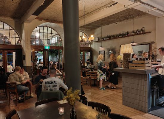 australia/canberra/bar/dear-prudence