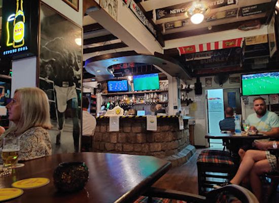 cyprus/kato-paphos/bar/alexanders-sports-bar