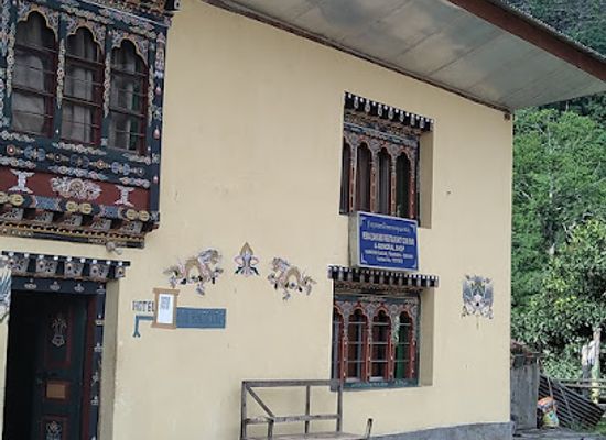 bhutan/tsirang/bar/pema-zangmo-restaurant-and-bar