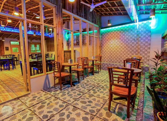maldives/guraidhoo-island/bar/ocean-retreat-restaurant
