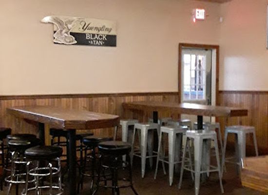 arkansas/arkansas-river-valley/bar/front-street-grill