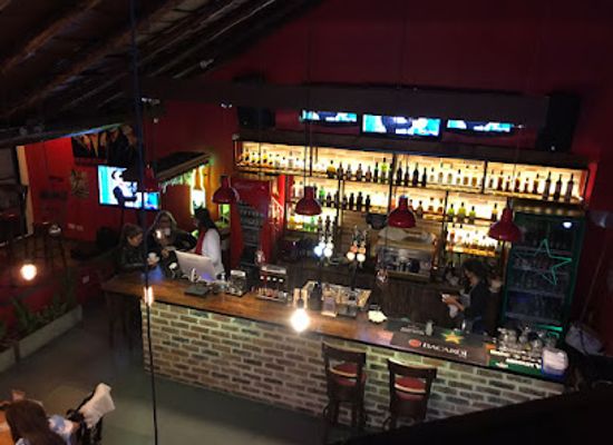 colombia/armenia/bar/mariajuana-ale-house-coffee
