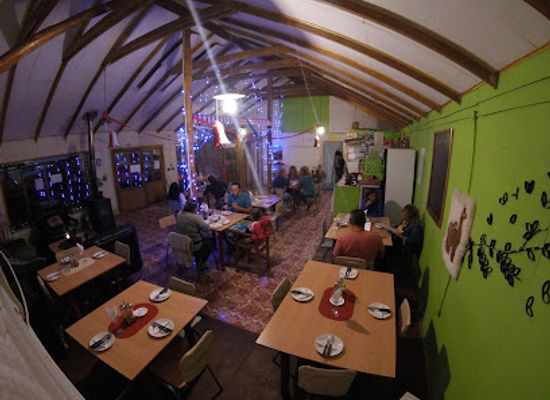 chile/futaleufu/bar/restaurant-dani-y-hospedaje