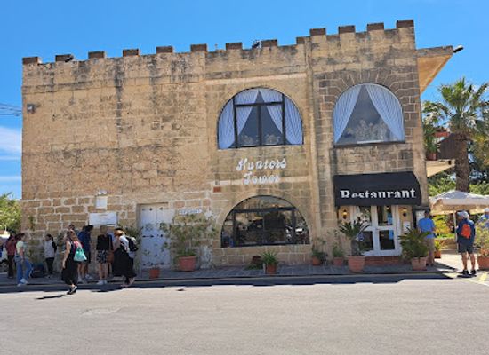 malta/marsaxlokk/bar/hunters-tower
