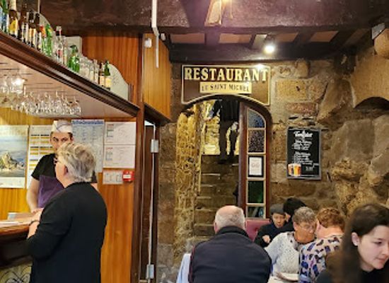 france/mont-saint-michel-bay/bar/bar-restaurant-saint-michel
