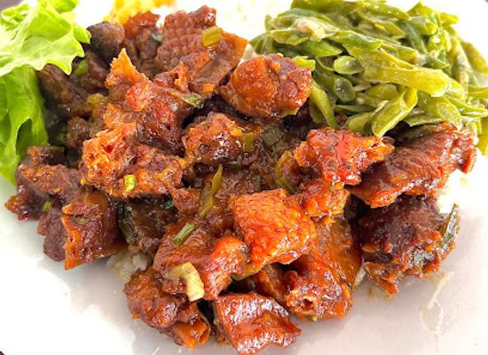 suriname/lelydorp/bar/the-curry-boss