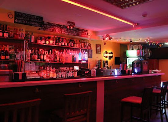 lithuania/klaipeda/bar/cocktail-bar-kiss