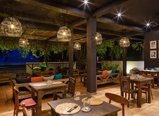 sri-lanka/dry-zone/bar/locale-gastrobar-hotel