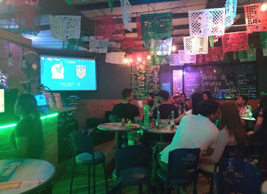 mexico/guadalajara/zapopan-centro/bar/waikiki-bar