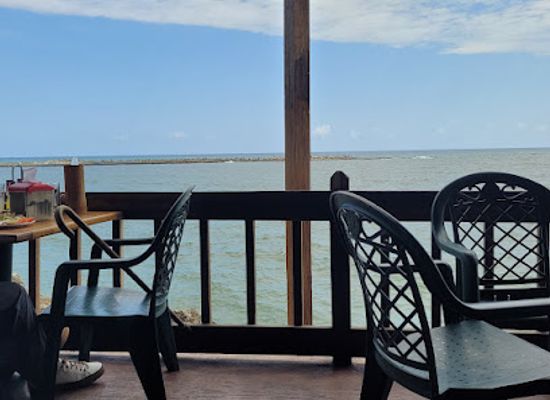 dominican-republic/santo-domingo/malecon/bar/oasis-bar-lounge