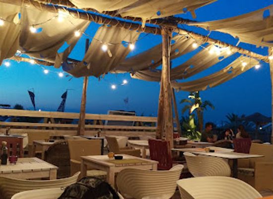 romania/constanta-mamaia/bar/crazy-beach