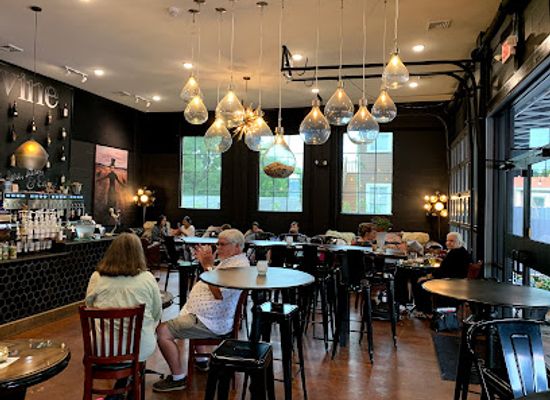 virginia/danville/bar/crema-vine