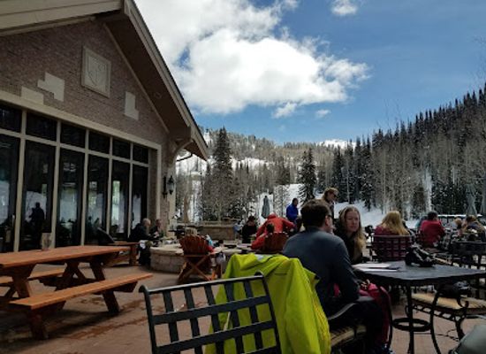 utah/deer-valley/bar/daly-s-pub-rec