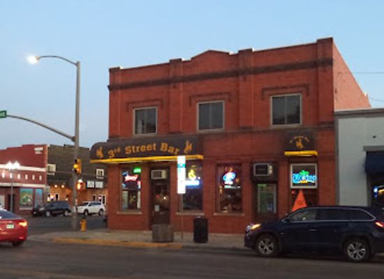 wyoming/medicine-bow-national-forest/bar/3rd-street-bar