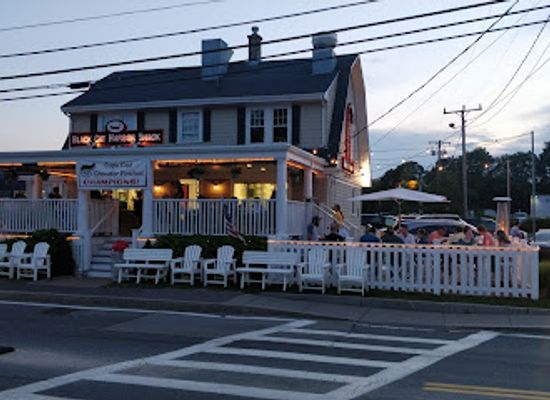 massachusetts/cape-cod/bar/black-cat-tavern